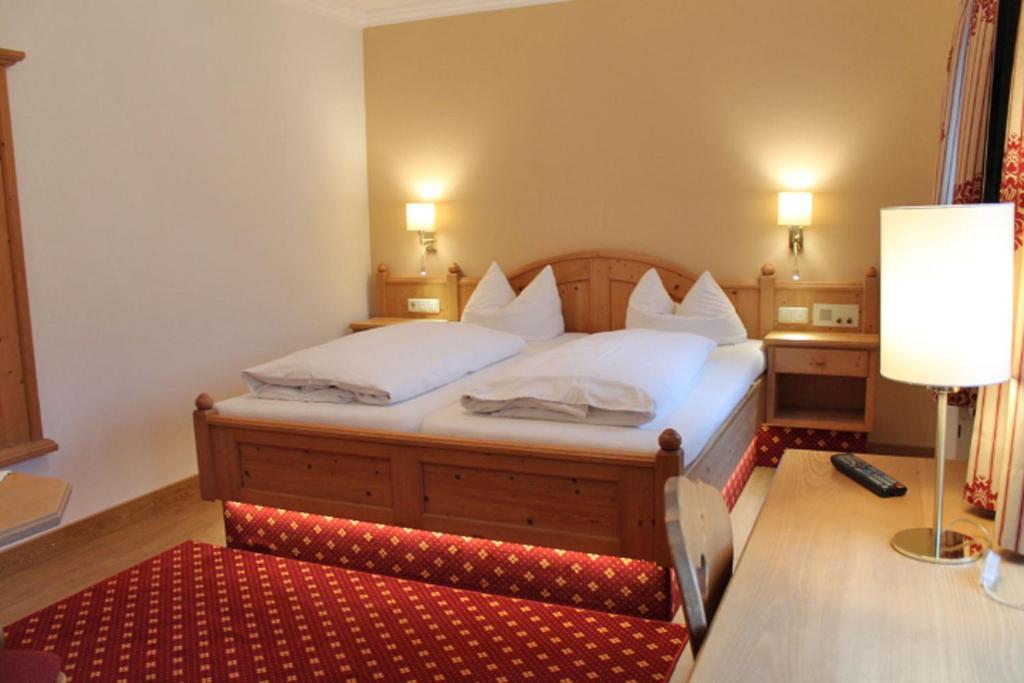Hotel Zur Post Kochel am See Bagian luar foto